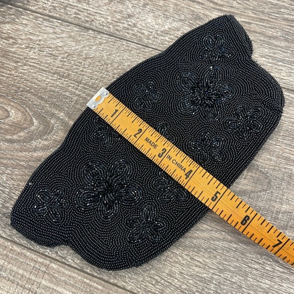 Vintage beaded clutch bag with zipper closure - Picture 4 of 6